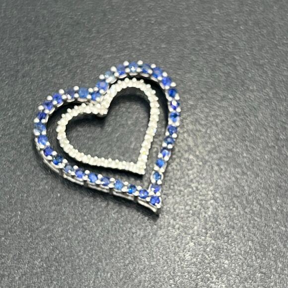 JWBR 10k White Gold Double Heart Pendant Blue Spinel and Diamond
21mm, 1.71g - Picture 3 of 9